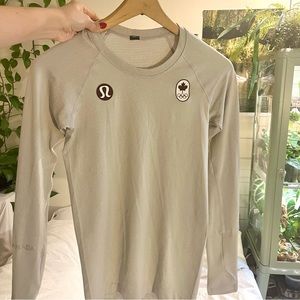 Lululemon Canada Beijing Olympic edition top